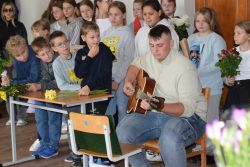 557728765 122222796602499419 2039457783437408192 n